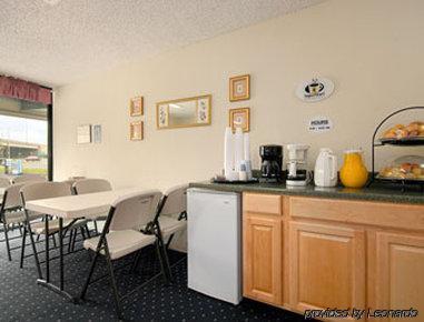 Super 8 Motel - Raritan Restaurant billede